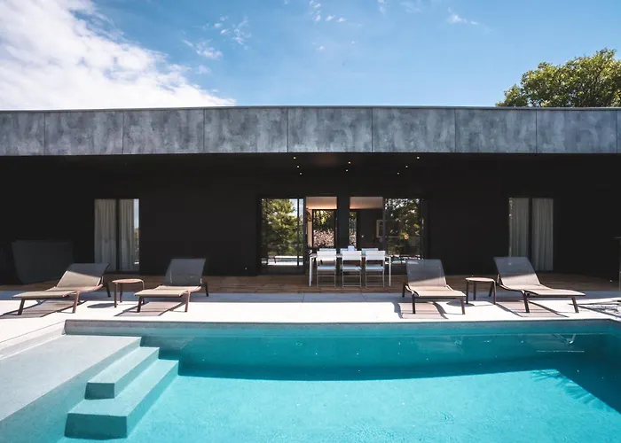 Romana 4 Personnes Σπίτι διακοπών *